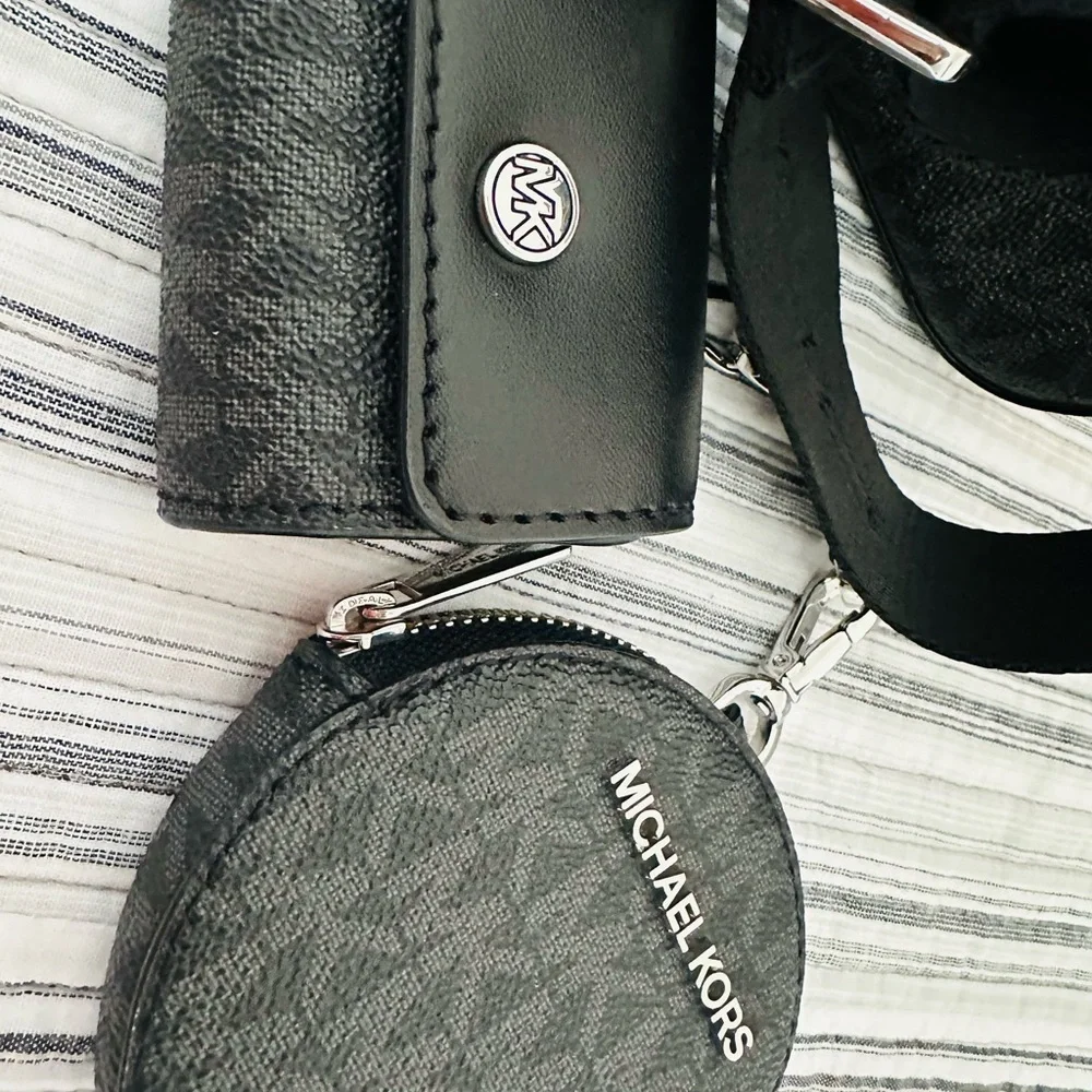 Michael Kors - Jet Set Crossbody Bag
